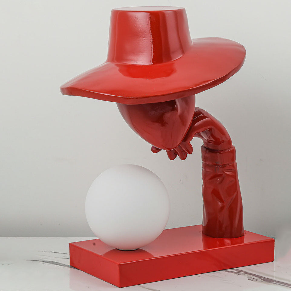 Moderne abstrakte Kunstskulptur einer menschlichen Figur mit Hut FRP 1-Licht Tischlampe 