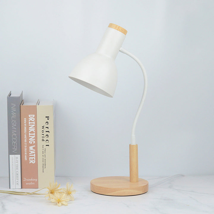 Lampe de table contemporaine nordique avec abat-jour rond en fer et base en bois 1 lumière pour bureau à domicile 