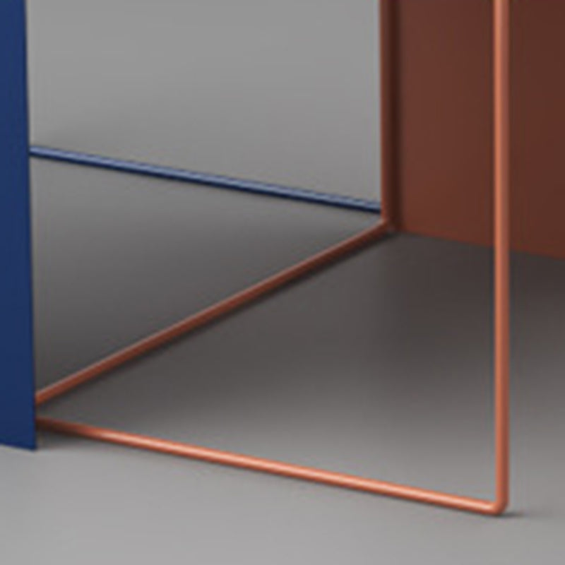 Moderner minimalistischer quadratischer Eisen-Beistelltisch zum Ineinanderstellen für das Wohnzimmer 