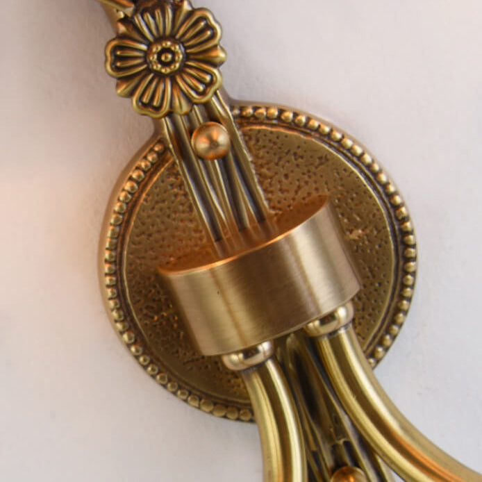 Zeitgenössische skandinavische florale runde Kerzenhalter Vollmessing Stoff 2-Licht Wandleuchte Lampe für Wohnzimmer 