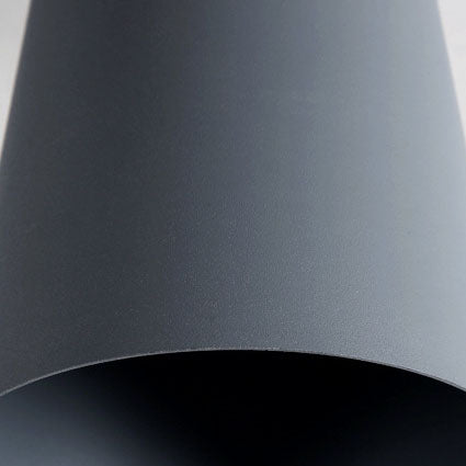 Moderne minimalistische Geweih-Massivholz-Eisen 1-Licht-Deckenleuchte für den Flur 