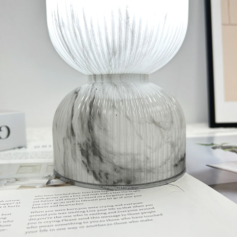 Lampe de table moderne minimaliste en verre cylindre avec entonnoir 1 lumière pour chambre 