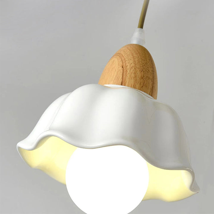 Moderne Art Déco Céramique Fleur Abat-jour 1/3-Lumière Îlot Lustre Pour Salon 