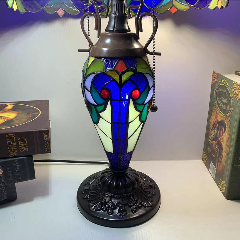 Tiffany Exquisite European Style Stained Glass 3-Light Table Lamp