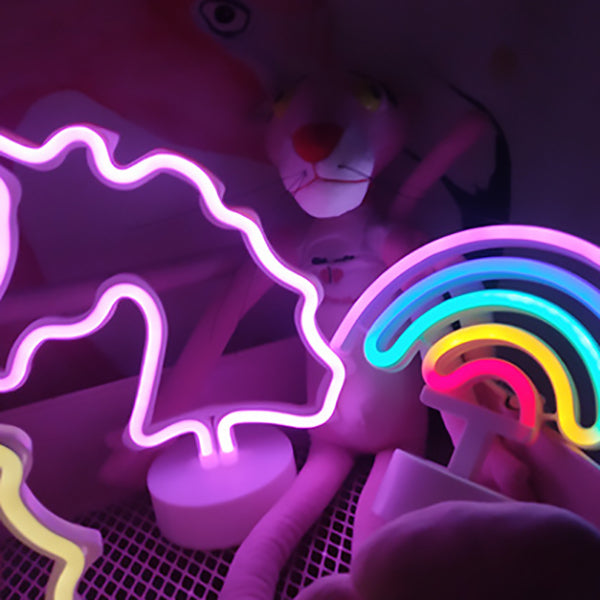 مصباح طاولة LED أكريليك بلاستيك يونيكورن قوس قزح إبداعي معاصر لغرفة النوم 