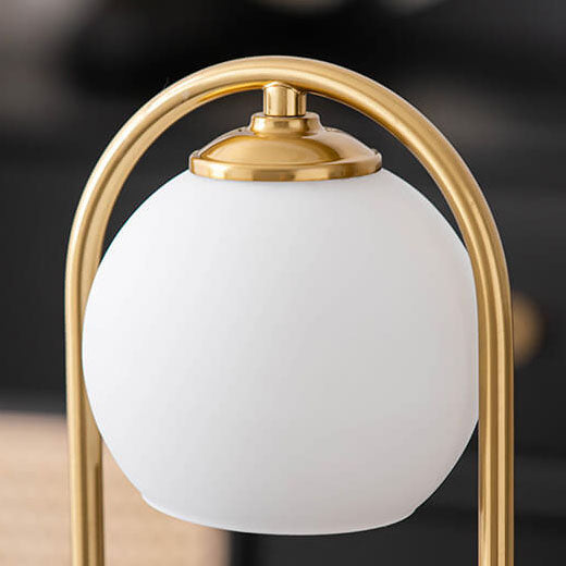 Nordic Simple Creamy White Ball Hardware Base 1-Light Melting Wax Table Lamp