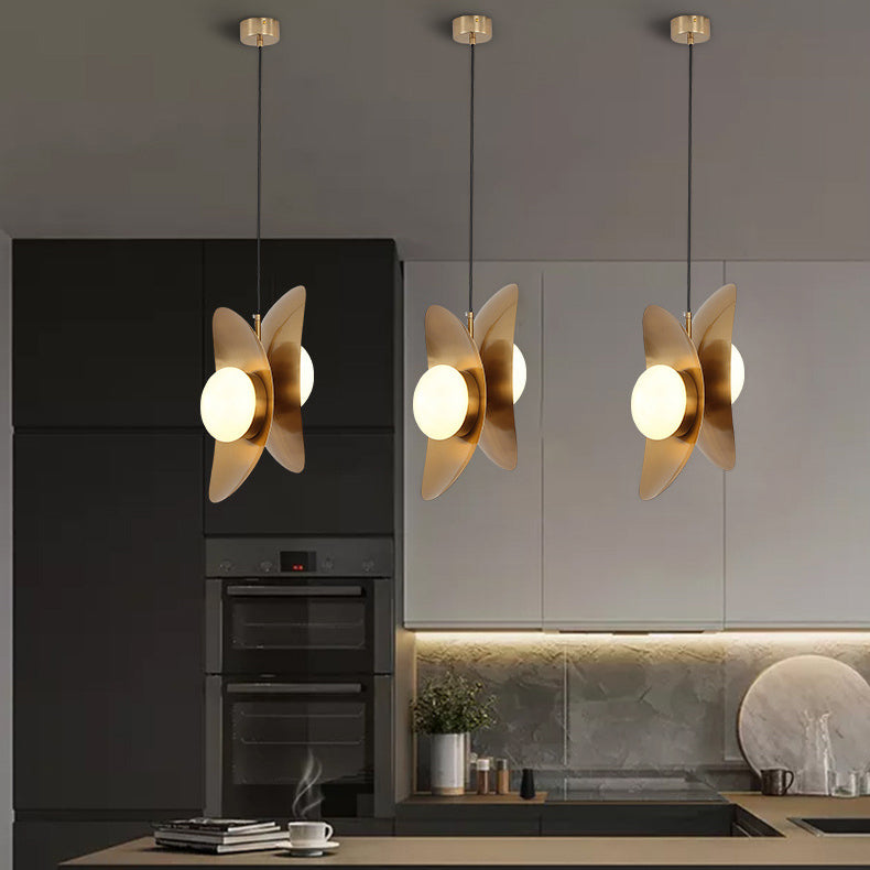 Zeitgenössische nordische ovale Kugel Eisen Titan 2-Licht Pendelleuchte für Wohnzimmer 