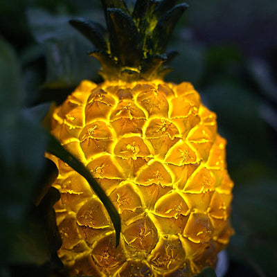 Outdoor Solar Waterproof Resin Pineapple Shape LED Lawn Landscape Light