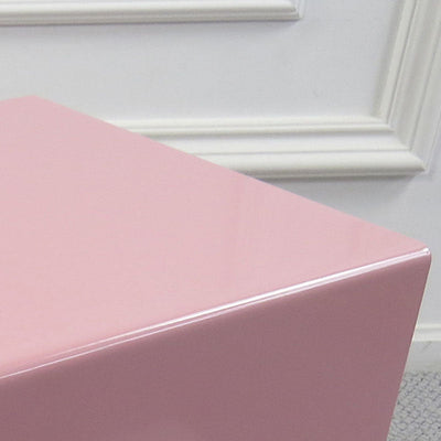 Table d'appoint carrée minimaliste moderne en plaque laminée à froid à 4 pieds pour salon 