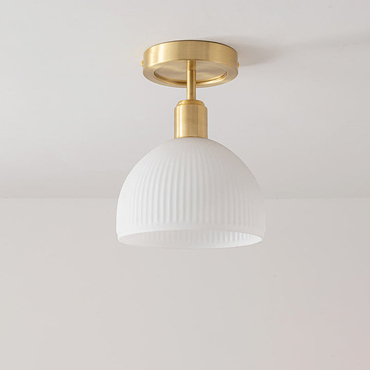 Lumière de plafond semi-encastrée moderne en laiton antique avec cadre rond en verre nervuré à 1 lumière pour salle à manger 