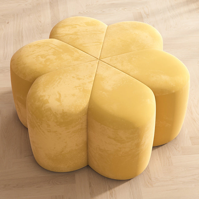 Tabouret en velours en forme de fleur de prunier nordique contemporain pour salon 