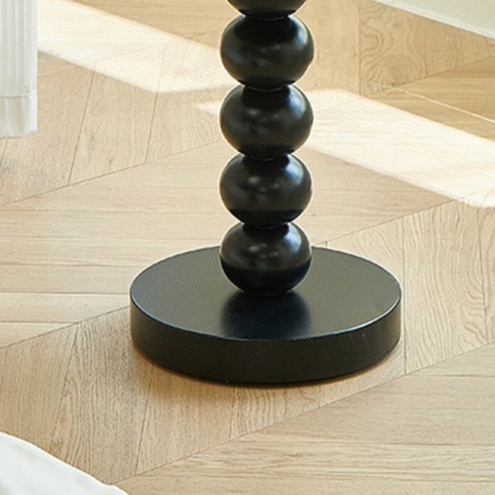Table basse ronde vintage traditionnelle en bois perlé pour salon 