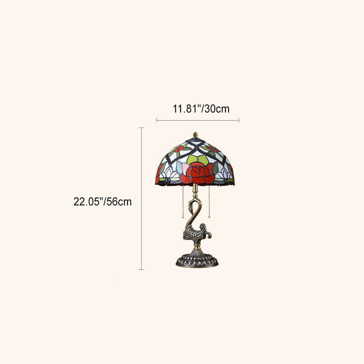 Traditionelle 2-flammige Tischlampe mit Schwanensockel aus Kupfer und europäischem Buntglas für Schlafzimmer und Homeoffice 
