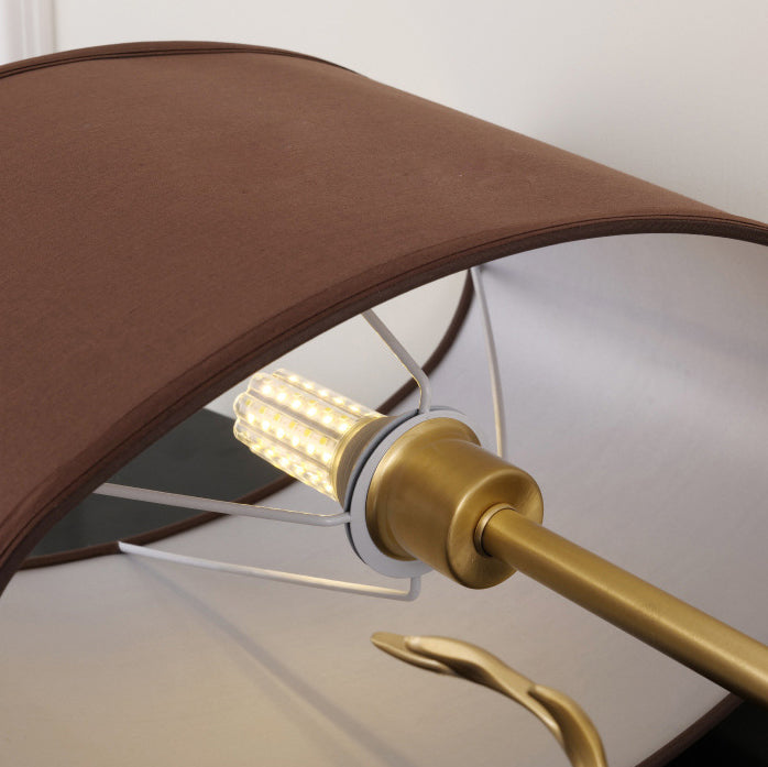 Lámpara de Mesa de 1 Luz con Pantalla de Tela Retro Contemporánea y Cilindro de Latón con Ciervo para Mesita de Noche 