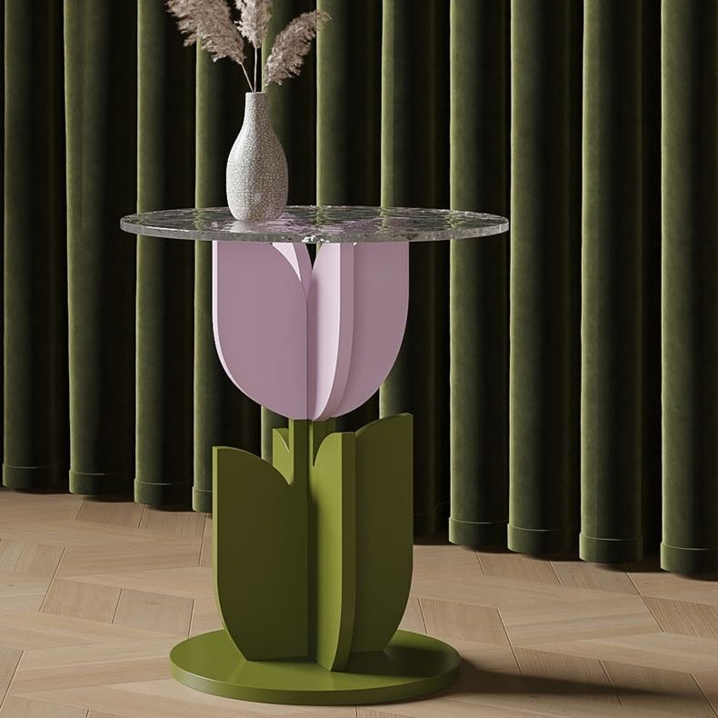 Table basse de salon contemporaine avec plateau en verre ondulé et design tulipe 