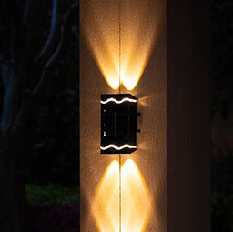 Traditionelle Bauernhaus wasserdichte Solar ABS PS Quader LED Wandleuchte Lampe für Garten 