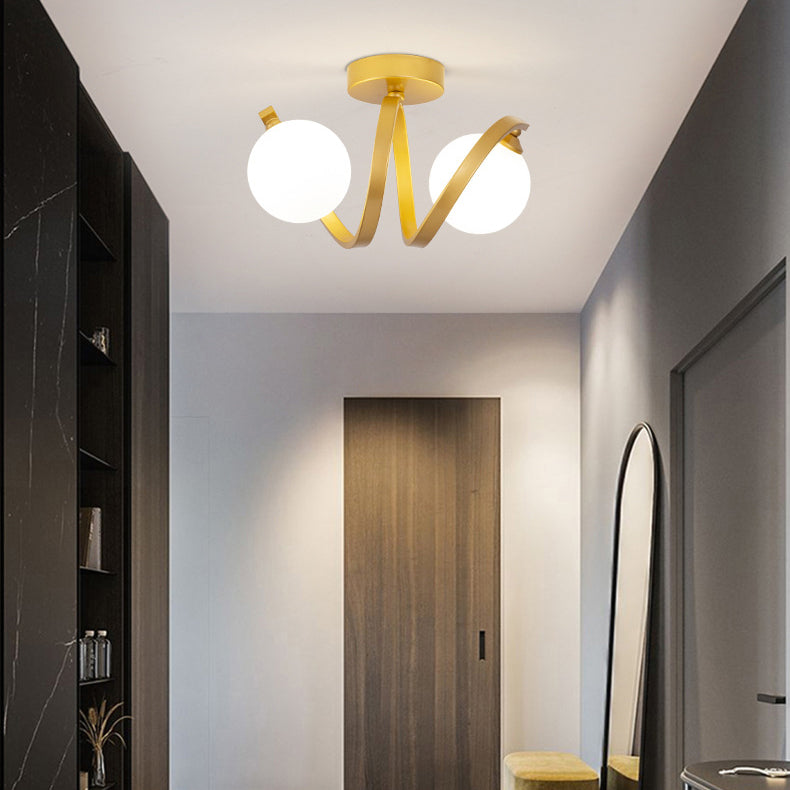Zeitgenössische nordische Zweigkugel-Deckenleuchte aus Glas und Eisen mit 2 Lichtern, halbbündige Montage für Schlafzimmer 