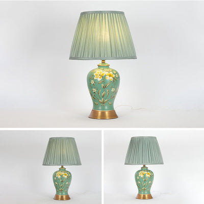 Traditional Chinese Pleated Fabric Shade Ceramic Vase Base 1-Light Table Lamp For Study