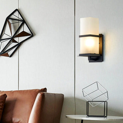 Applique murale 1 lumière avec abat-jour en verre dépoli étanche pour extérieur industriel 