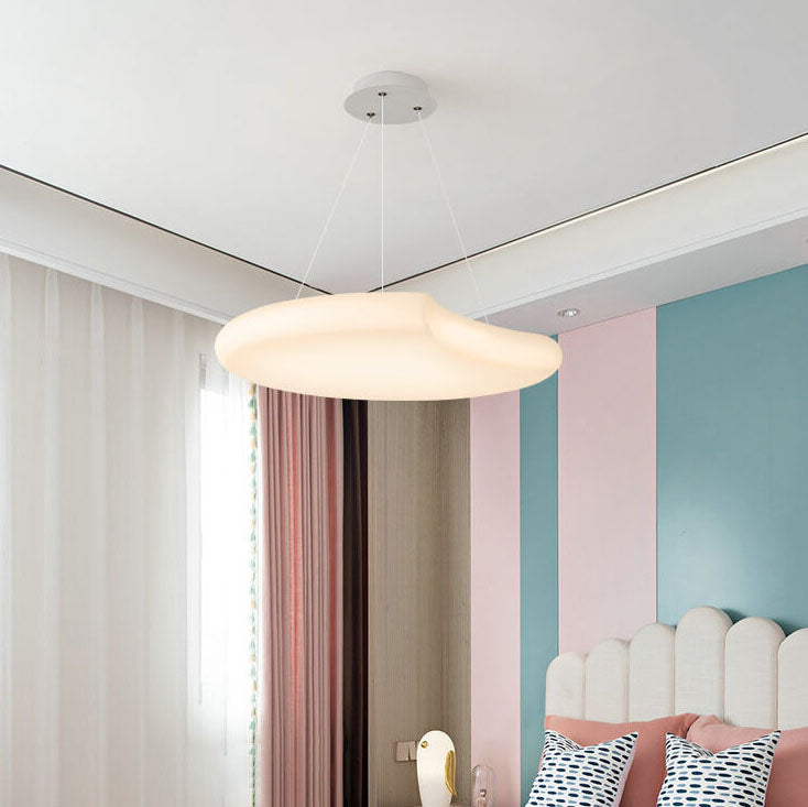 Suspension LED avec abat-jour en forme de lune créative scandinave PE 