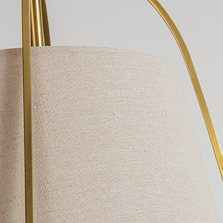 Moderne minimalistische Zylinder Kupfer Stoff 3-Licht Pendelleuchte für Schlafzimmer 