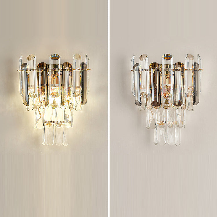 Moderne Luxus Brilliant Crystal Stack Eisen 2-Licht Wandleuchte Lampe für Wohnzimmer 