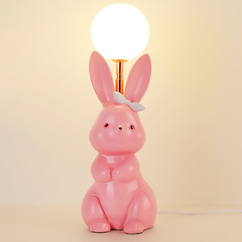 Lampe de table à 1 lumière en verre avec orbe en métal et plumes de lapin Art Déco moderne pour chambre à coucher 
