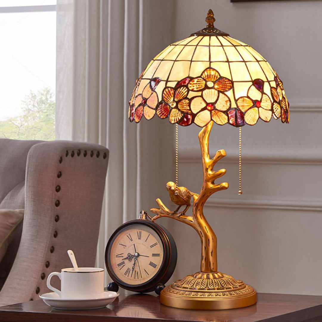 Lámpara de mesa de lujo contemporáneo con decoración de pájaro de cobre completo y pantalla de concha natural de 2 luces para hogar y oficina 