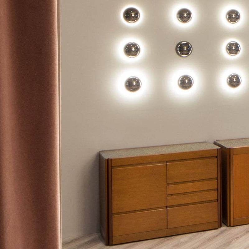 Aplique de pared LED de metal en semicírculo de meteorito de simplicidad moderna para dormitorio 
