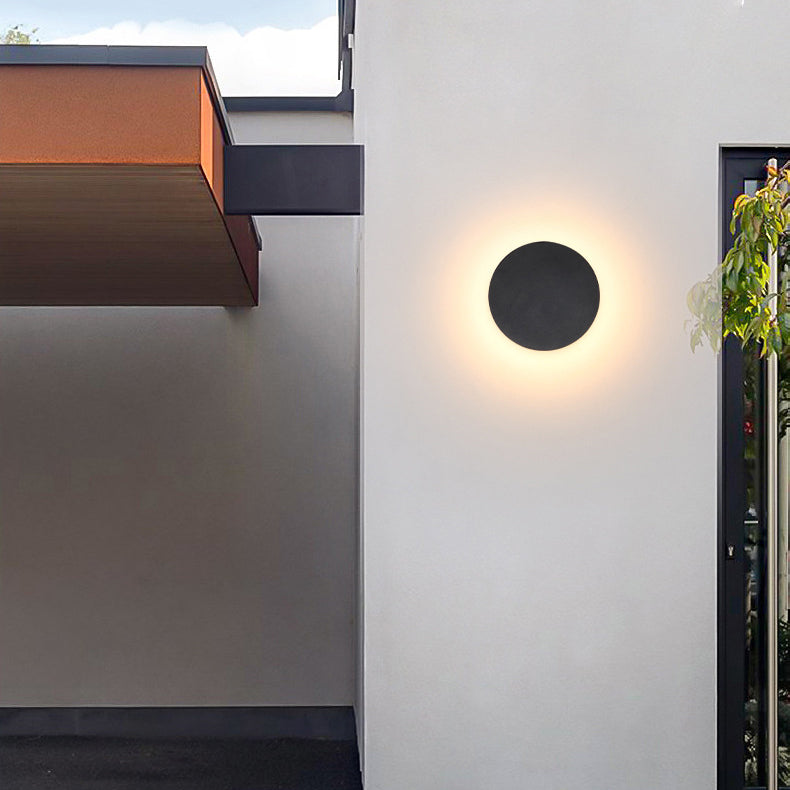 Applique murale LED en acrylique et aluminium rond minimaliste moderne pour patio extérieur 