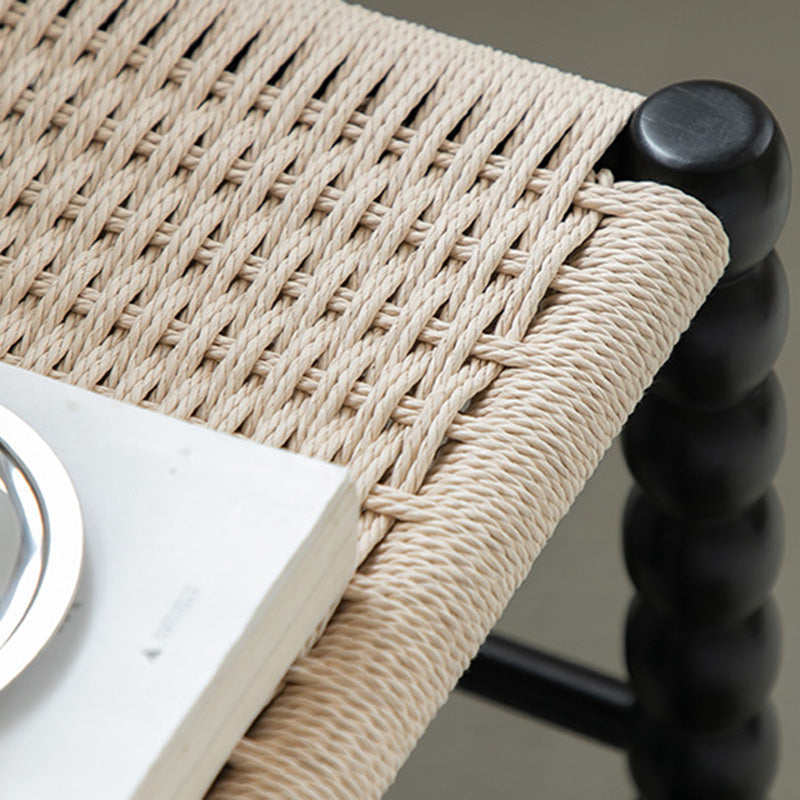 Tabouret rectangulaire traditionnel chinois en osier avec pieds en bois pour le salon 