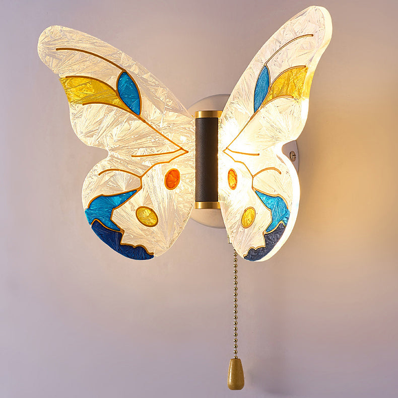Zeitgenössische kreative Schmetterling Emaille farbige Acryl Flügel Eisen LED Wandleuchte Lampe für Wohnzimmer 