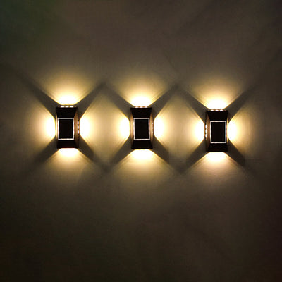 Lampe murale extérieure à LED en plastique ABS rectangulaire avec capteur solaire de modernité et simplicité pour jardin 