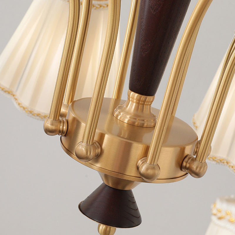 Traditioneller französischer Blumenzweig-Stoff-Walnuss-Messing-Kronleuchter mit 3/6 Lichtern für Schlafzimmer 