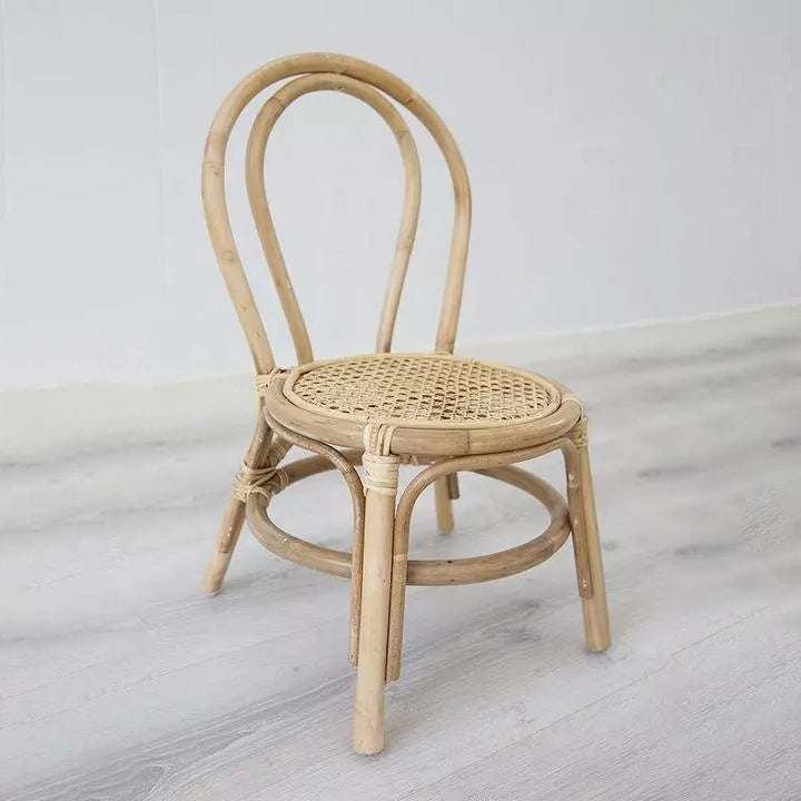 Tabouret rond en rotin tressé traditionnel japonais avec dossier en nœud papillon pour entrées 