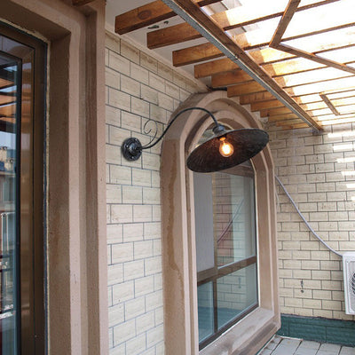 Zeitgenössische Retro wasserdichte Eisen Runde 1-Licht Wandleuchte Lampe für Garten 