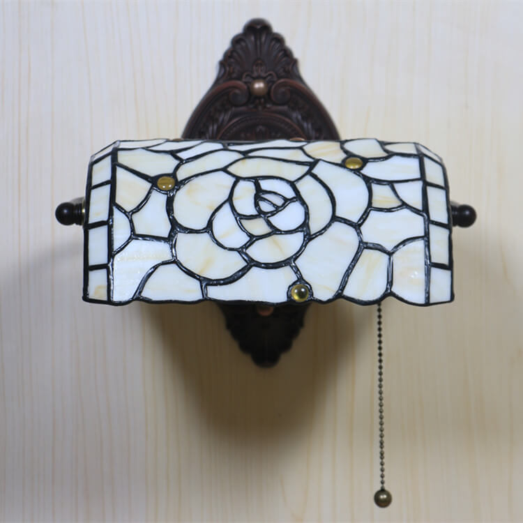 Traditional Vintage Tiffany Floral Stained Glass 1-Light Wall Sconce Lamp For Living Room