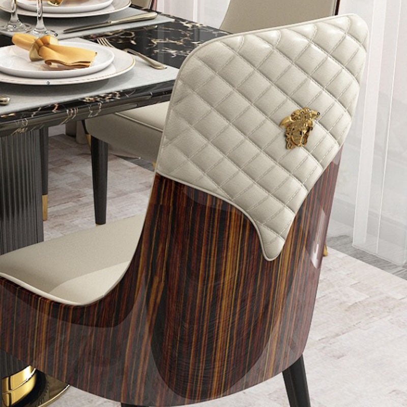 Chaise de salle à manger contemporaine en cuir nordique avec dossier et accoudoirs en bois, acier inoxydable et éponge 