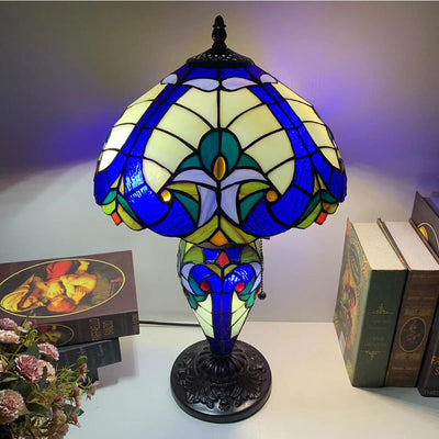 Tiffany Exquisite European Style Stained Glass 3-Light Table Lamp