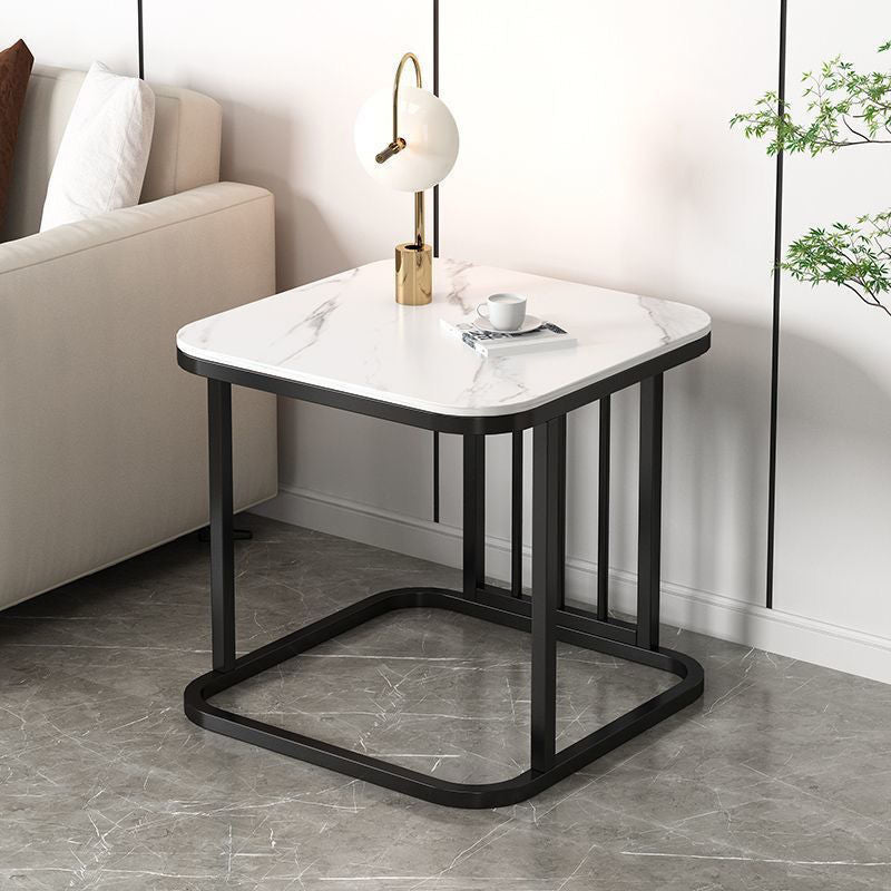 Moderner minimalistischer rechteckiger quadratischer Steintisch aus Eisen für das Wohnzimmer 