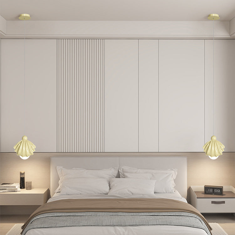 Zeitgenössische kreative Shell Eisen Harz Acryl LED Pendelleuchte für Wohnzimmer 