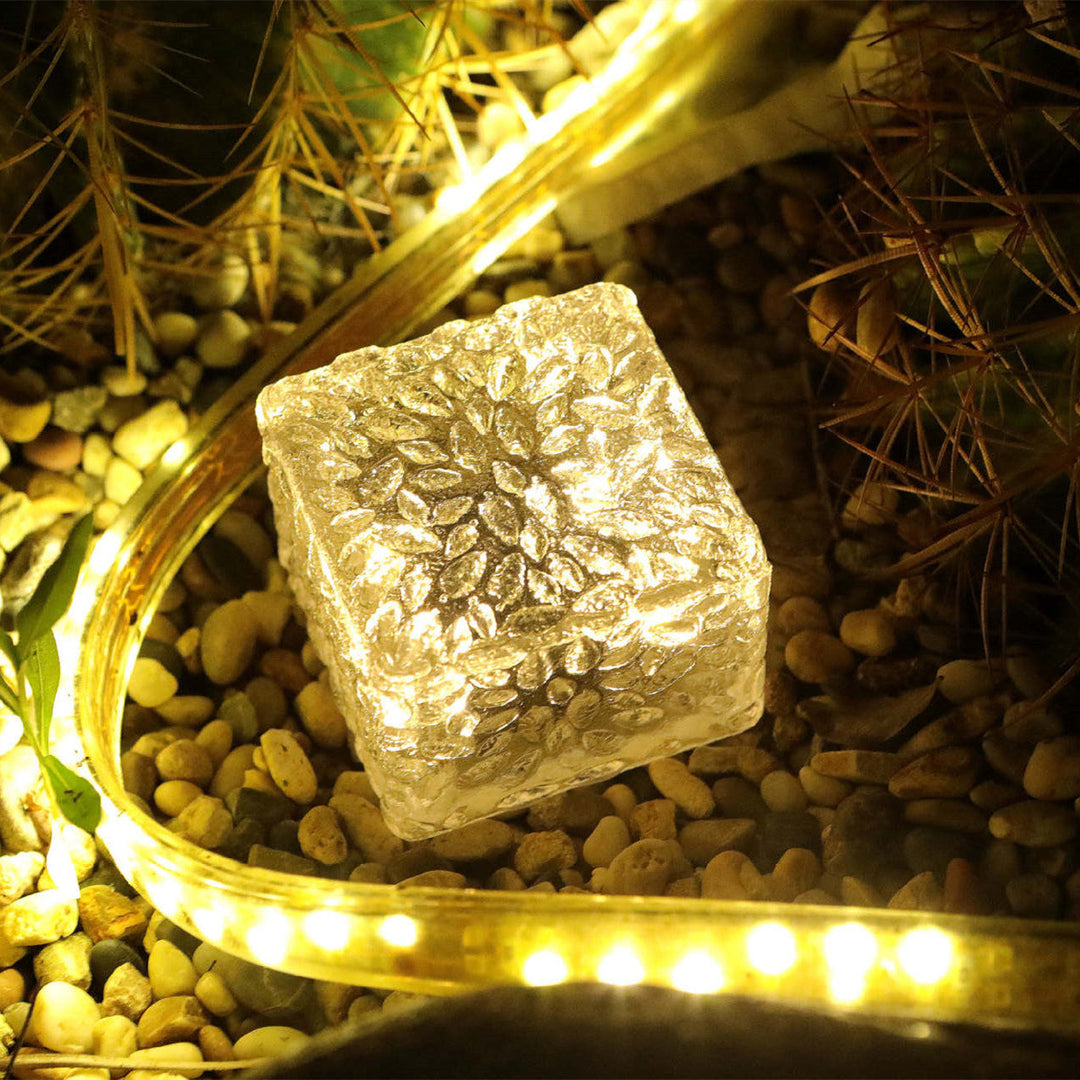 Lumière extérieure LED acrylique pour jardin, tuile de sol carrée à motif imperméable solaire créative contemporaine 