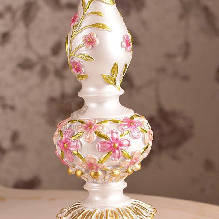 現代的なスカンジナビア風彫刻の花柄樹脂鉄金属布1灯テーブルランプ（寝室用） 