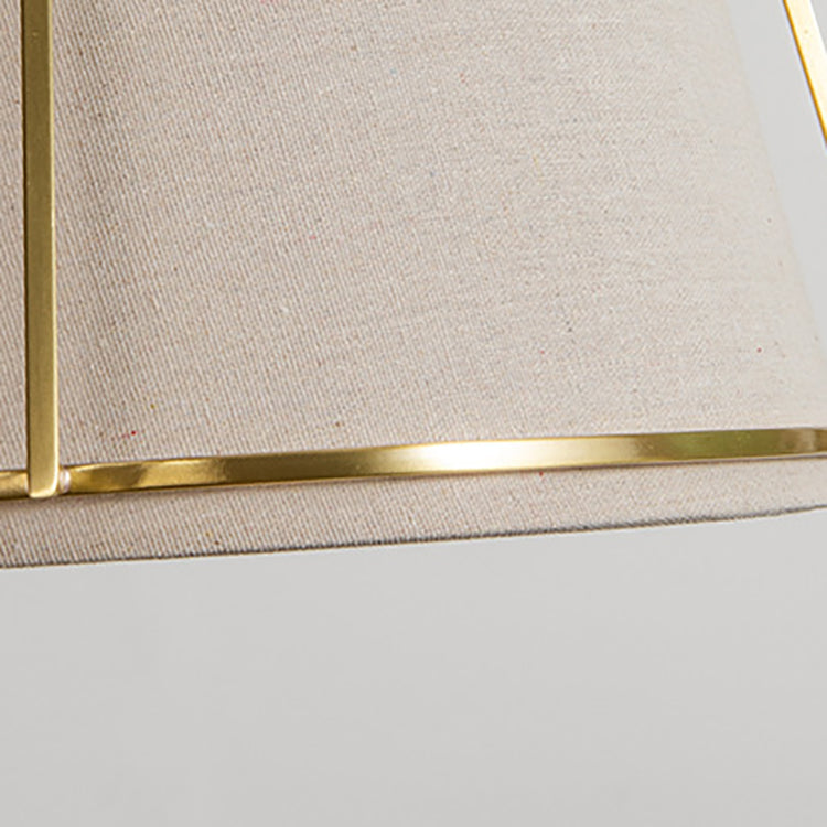 Moderne minimalistische Zylinder Kupfer Stoff 3-Licht Pendelleuchte für Schlafzimmer 
