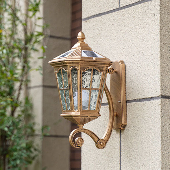 Traditional European Solar Outdoor Lantern Aluminum Glass Waterproof 1-Light Wall Sconce Lamp for Outdoor Patio