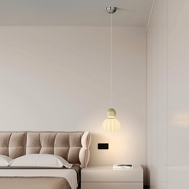 Suspension LED avec abat-jour en PE citrouille de simplicité contemporaine et boule en fer pour chambre 