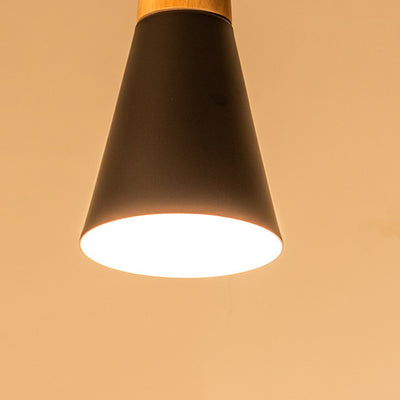 Moderne Einfachheit Kegel Massivholz Aluminium 1-Licht Pendelleuchte für Wohnzimmer 