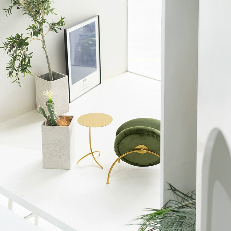 Table basse ronde minimaliste moderne en acier inoxydable en forme de J pour salon 