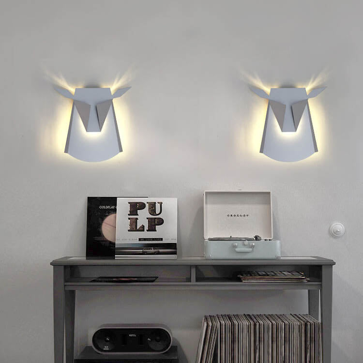 Lampe murale LED créative contemporaine en forme de tête de taureau en fer pour chambre à coucher 