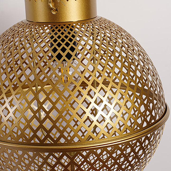 Lampe murale à une lumière avec abat-jour en verre squelettisé en fer vintage traditionnel pour chambre à coucher 